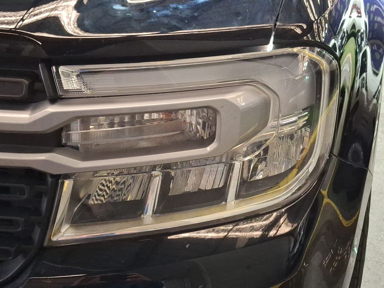 Ford Maverick — foto 19 de 35