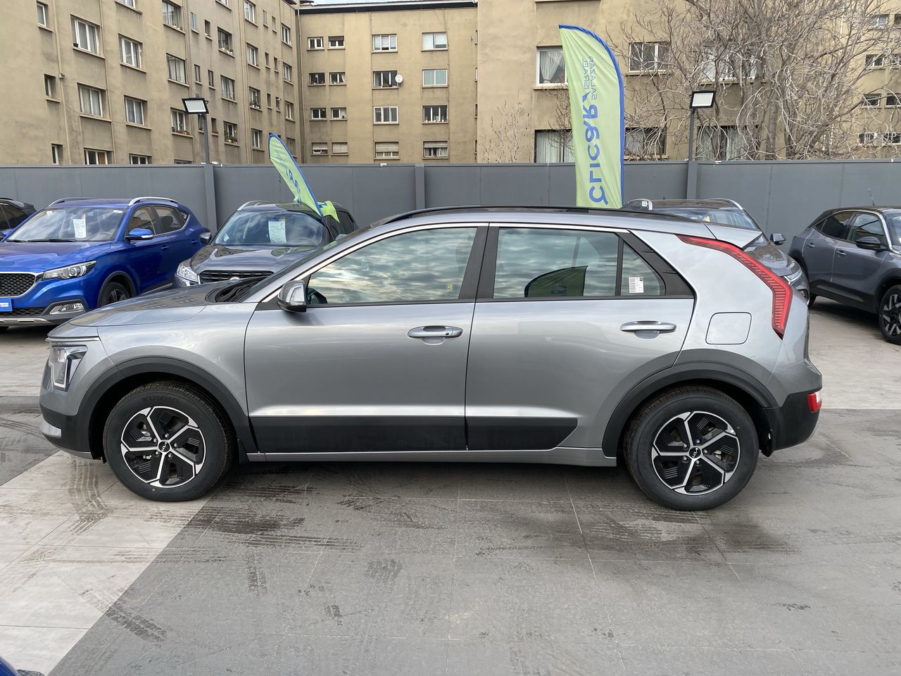 KIA - 4
