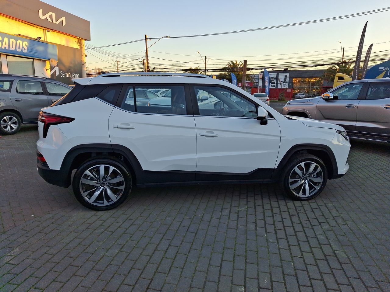 JAC - 8