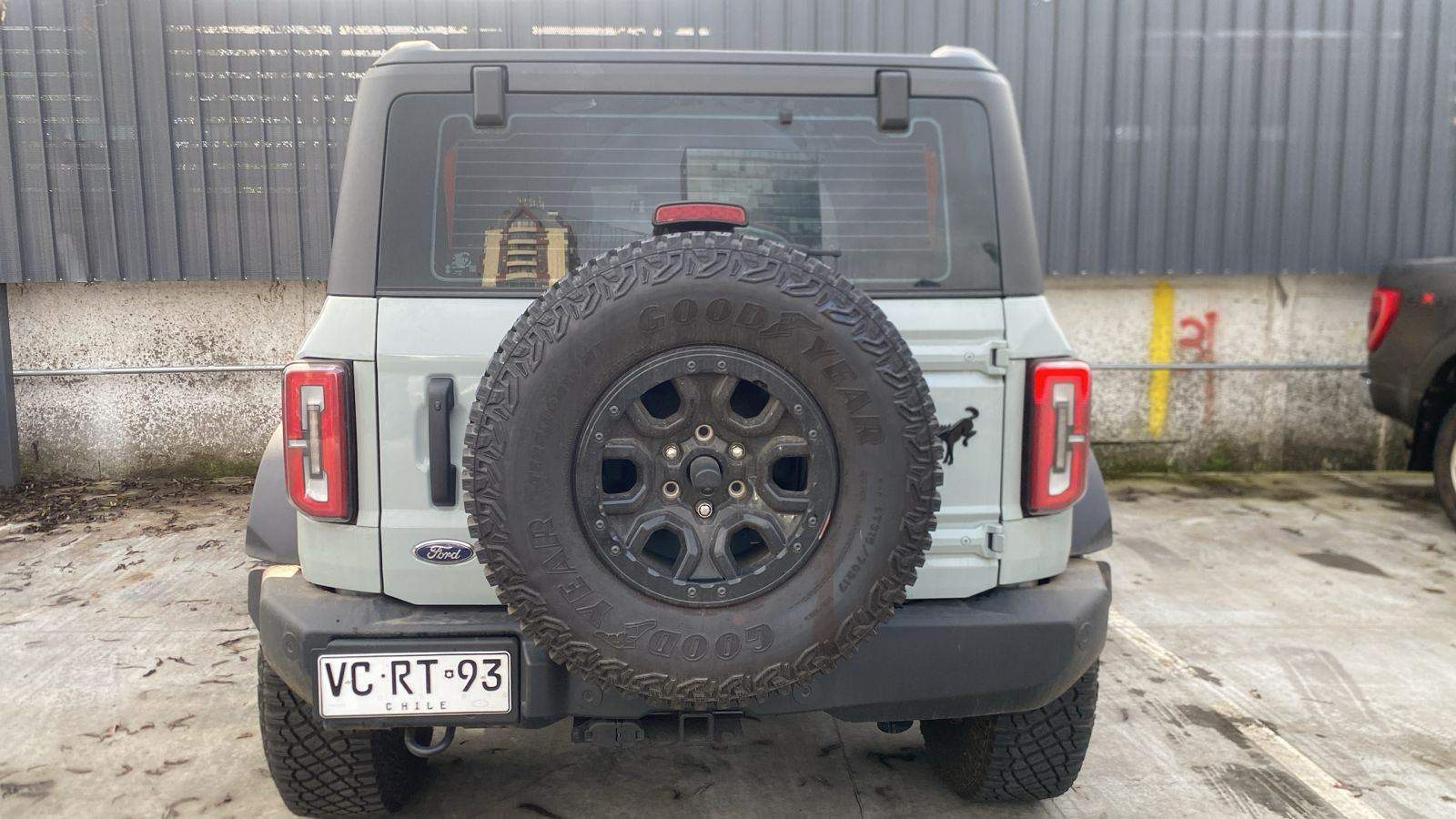 FORD - 4