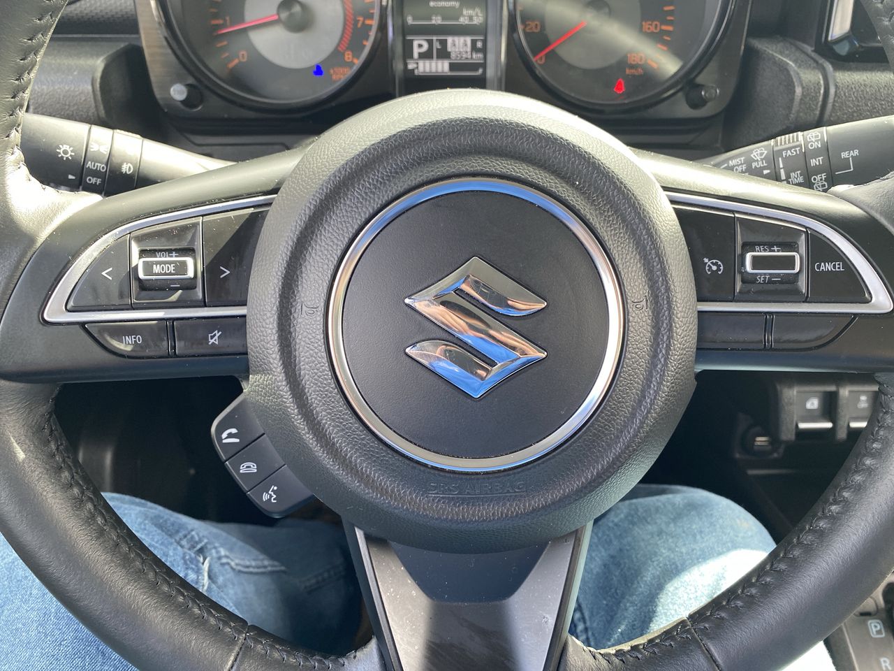 SUZUKI - 25