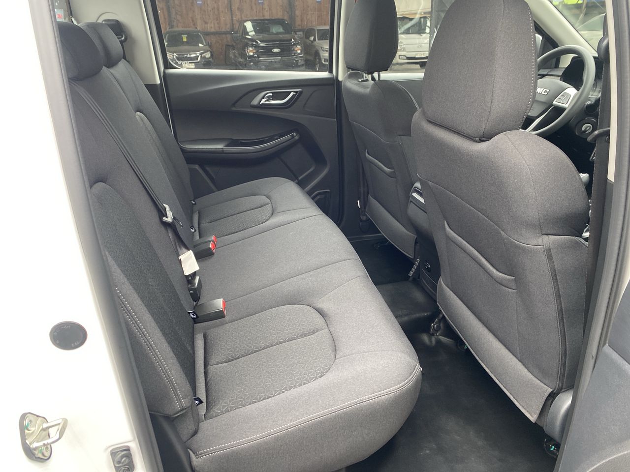 Volvo XC90 — foto 25 de 25