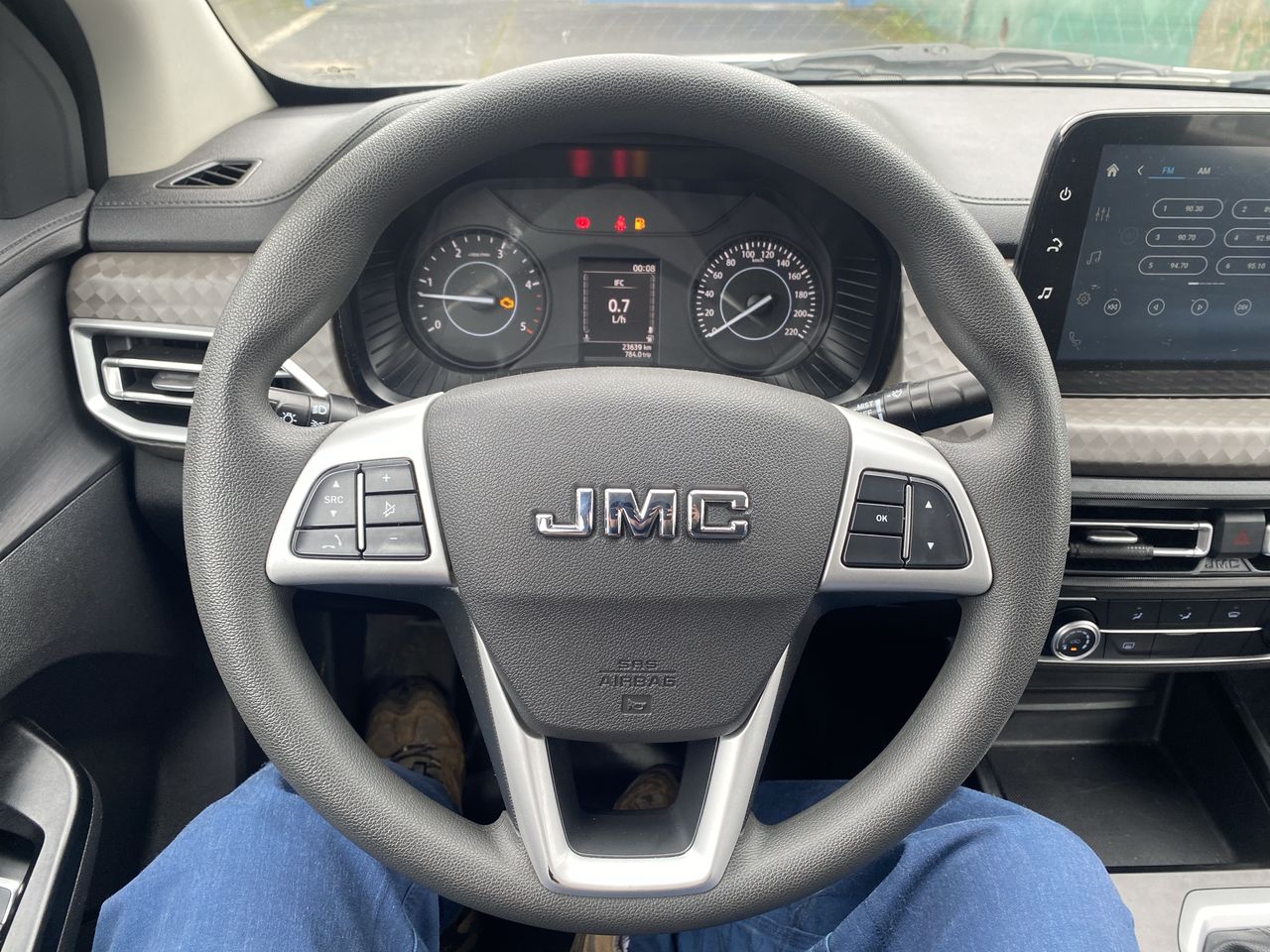 Volvo XC90 — foto 17 de 25