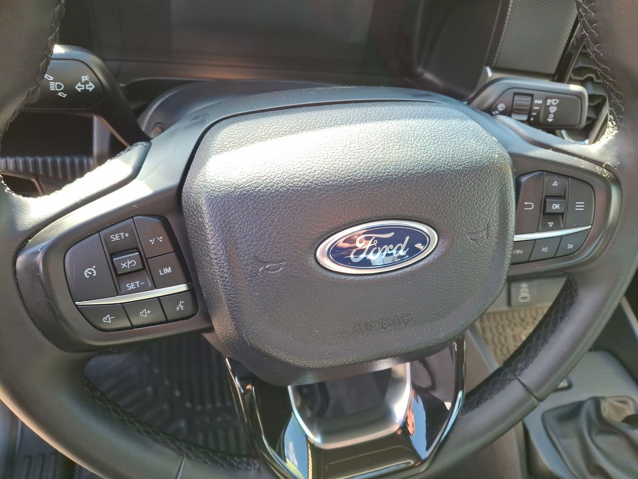Ford Ranger — foto 27 de 35