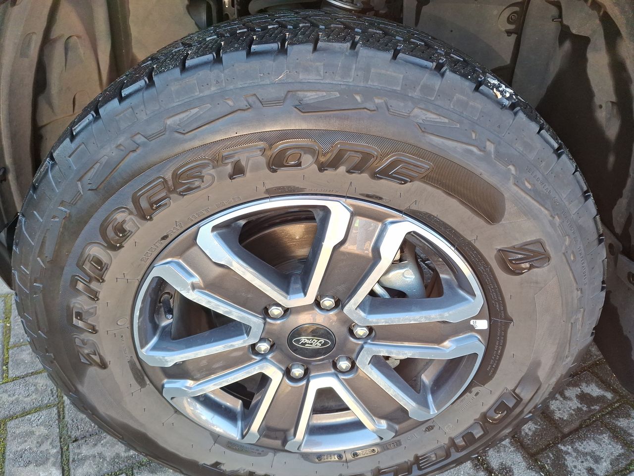Ford Ranger — foto 18 de 35