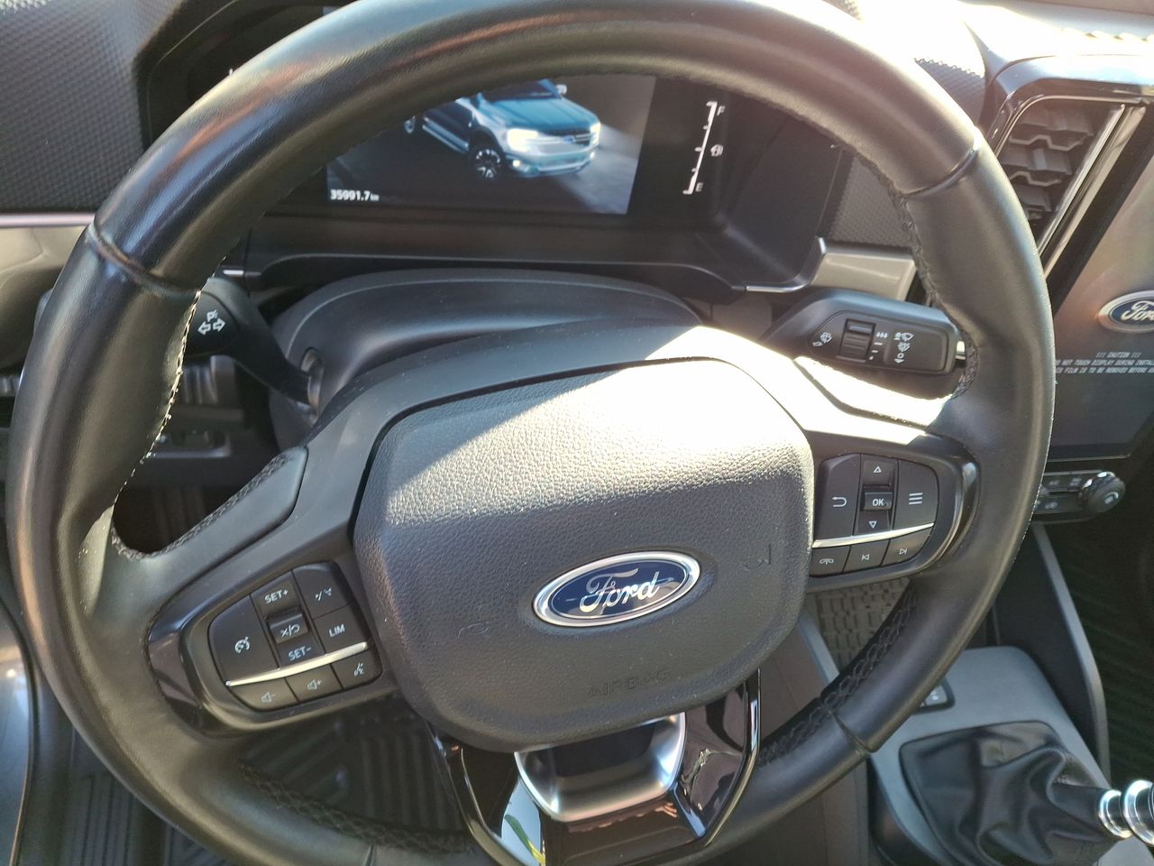 Ford Ranger — foto 26 de 35