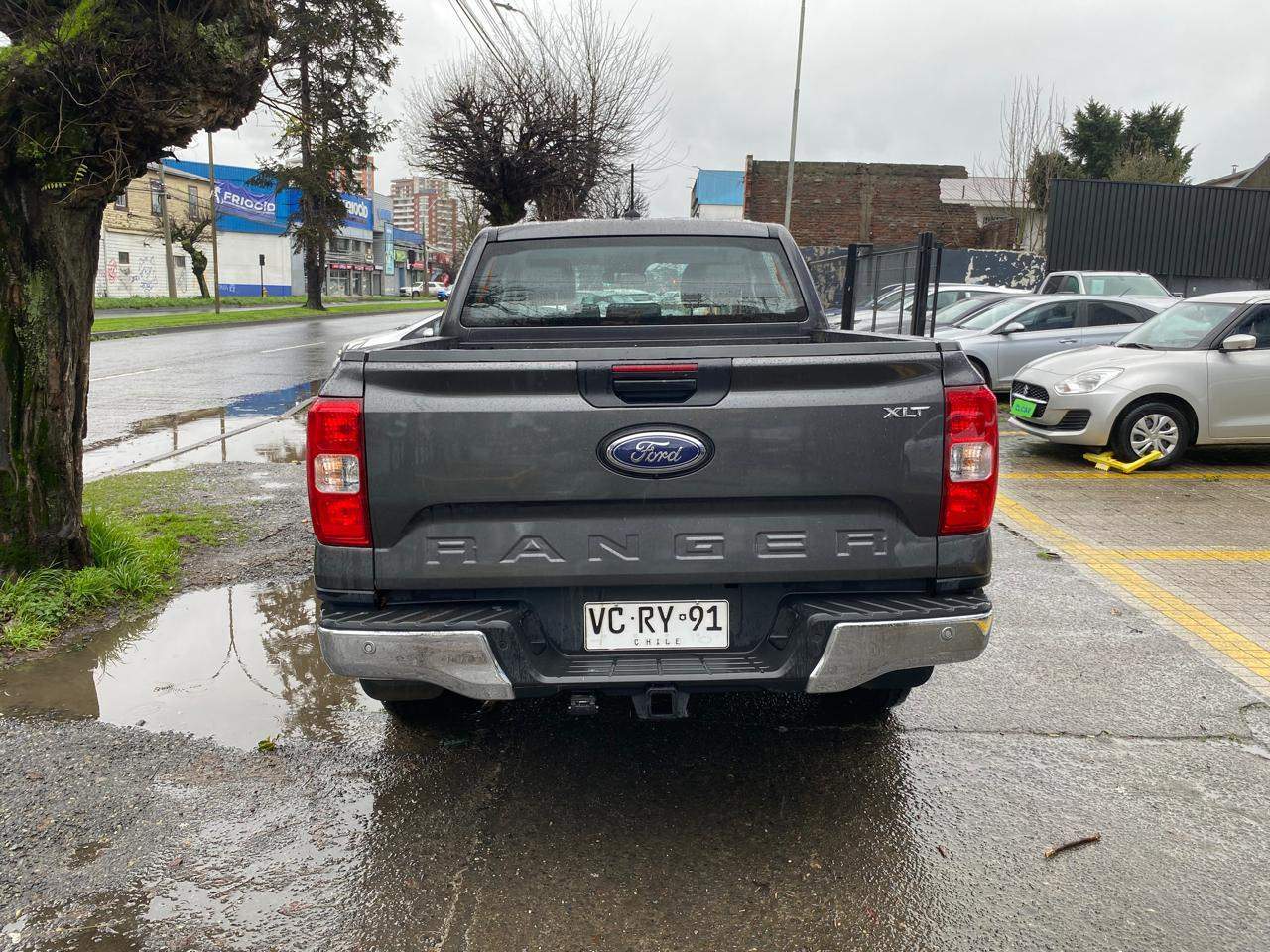 FORD - 4
