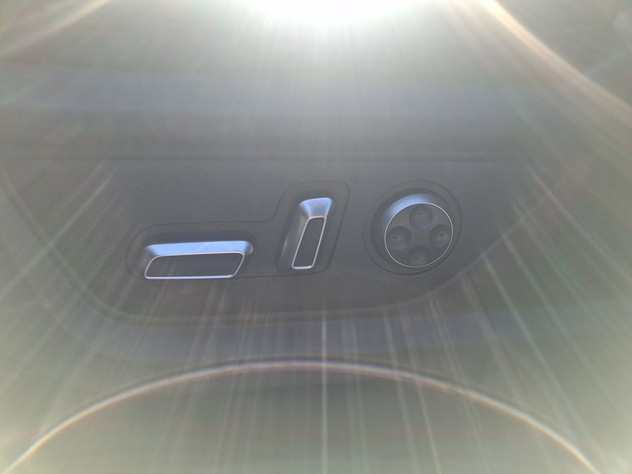 Volvo XC90 — foto 16 de 25