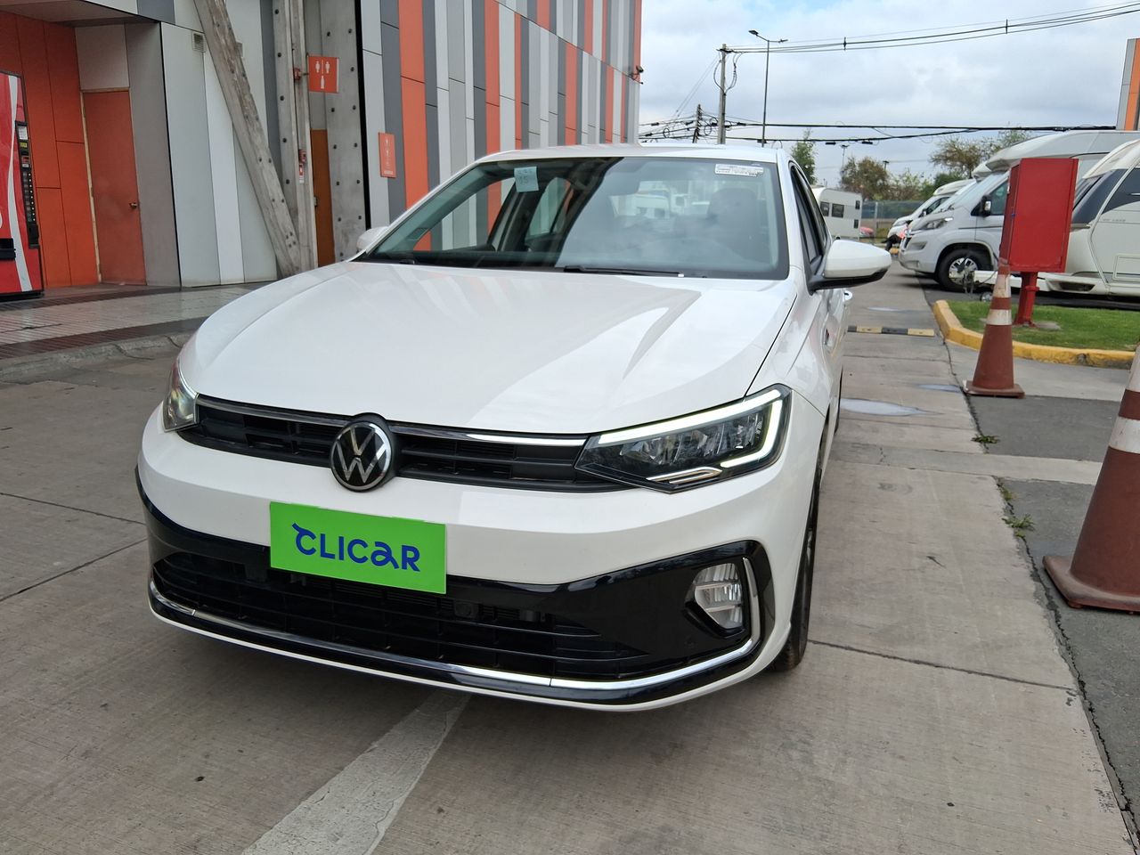 VOLKSWAGEN - 2
