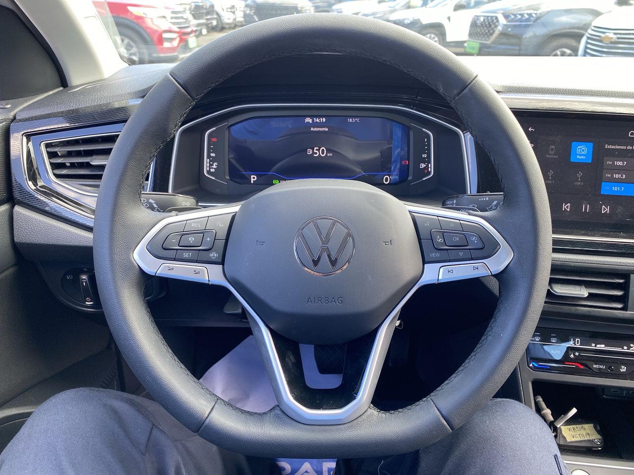 VOLKSWAGEN - 25