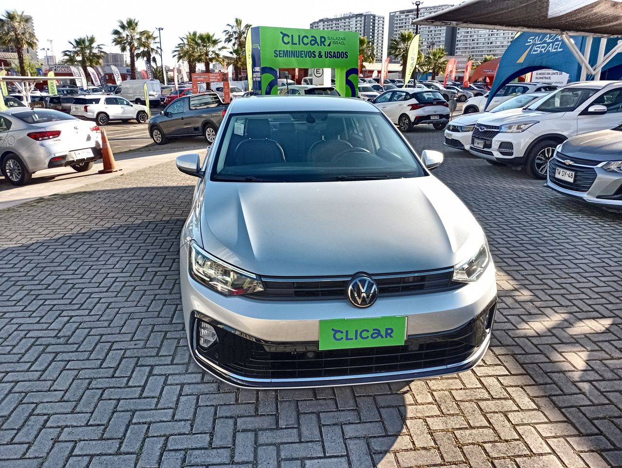 VOLKSWAGEN - 2