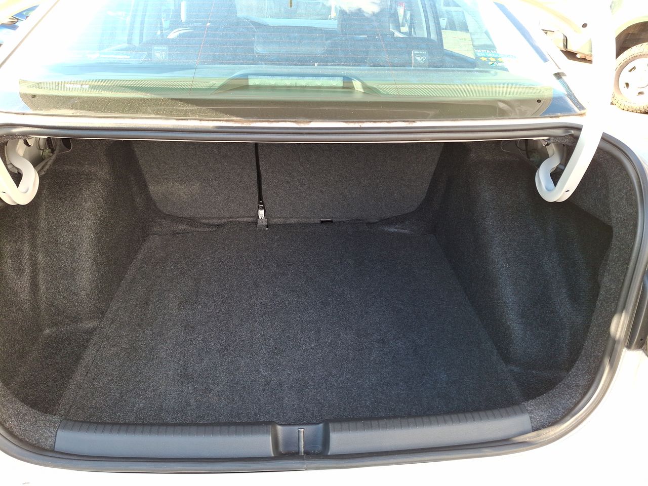 VOLKSWAGEN - 20