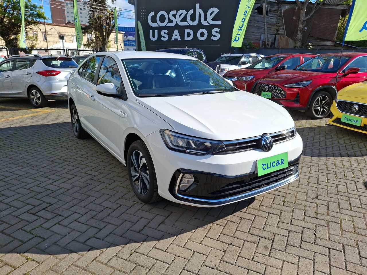 VOLKSWAGEN - 4