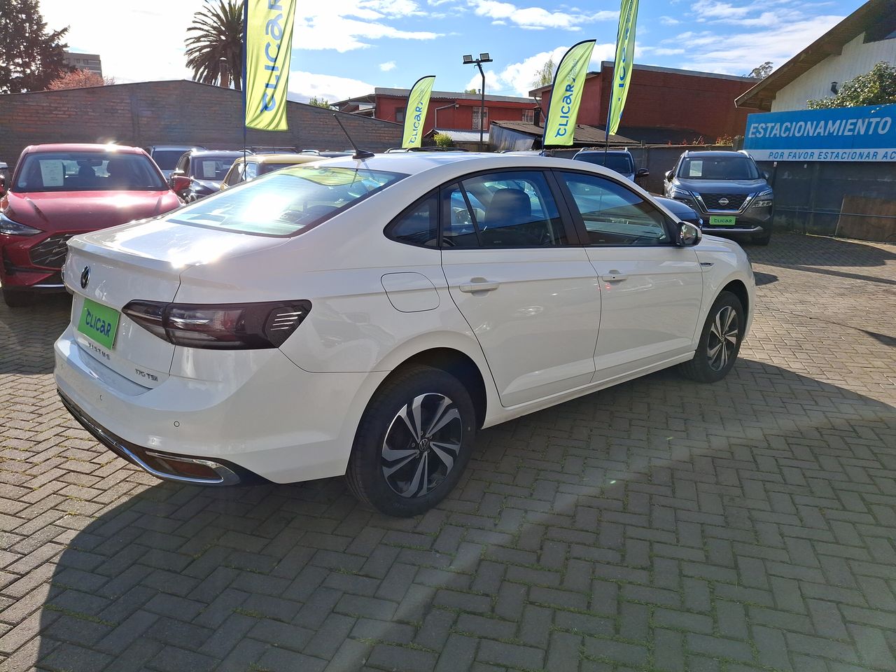 VOLKSWAGEN - 7