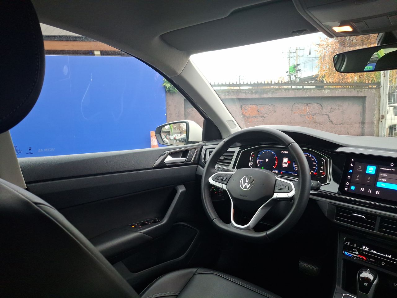 VOLKSWAGEN - 8