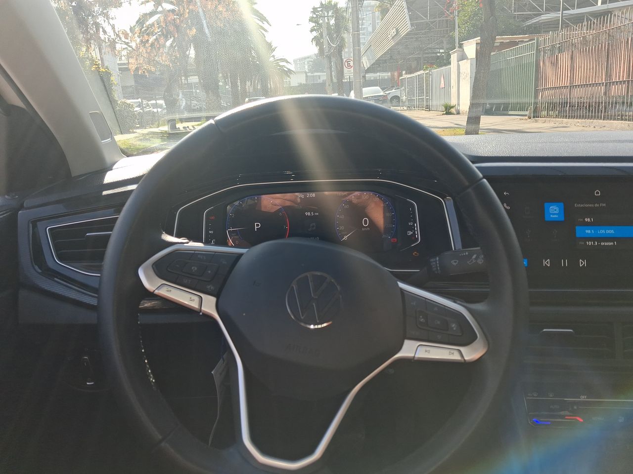 VOLKSWAGEN - 16