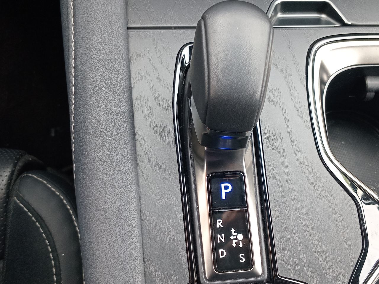 LEXUS - 21