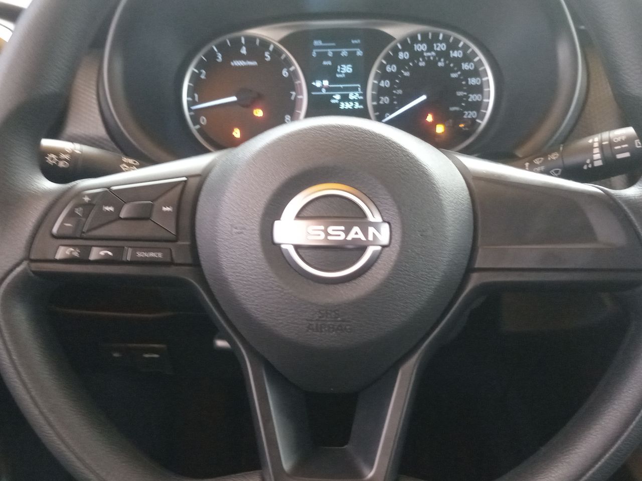 NISSAN - 26