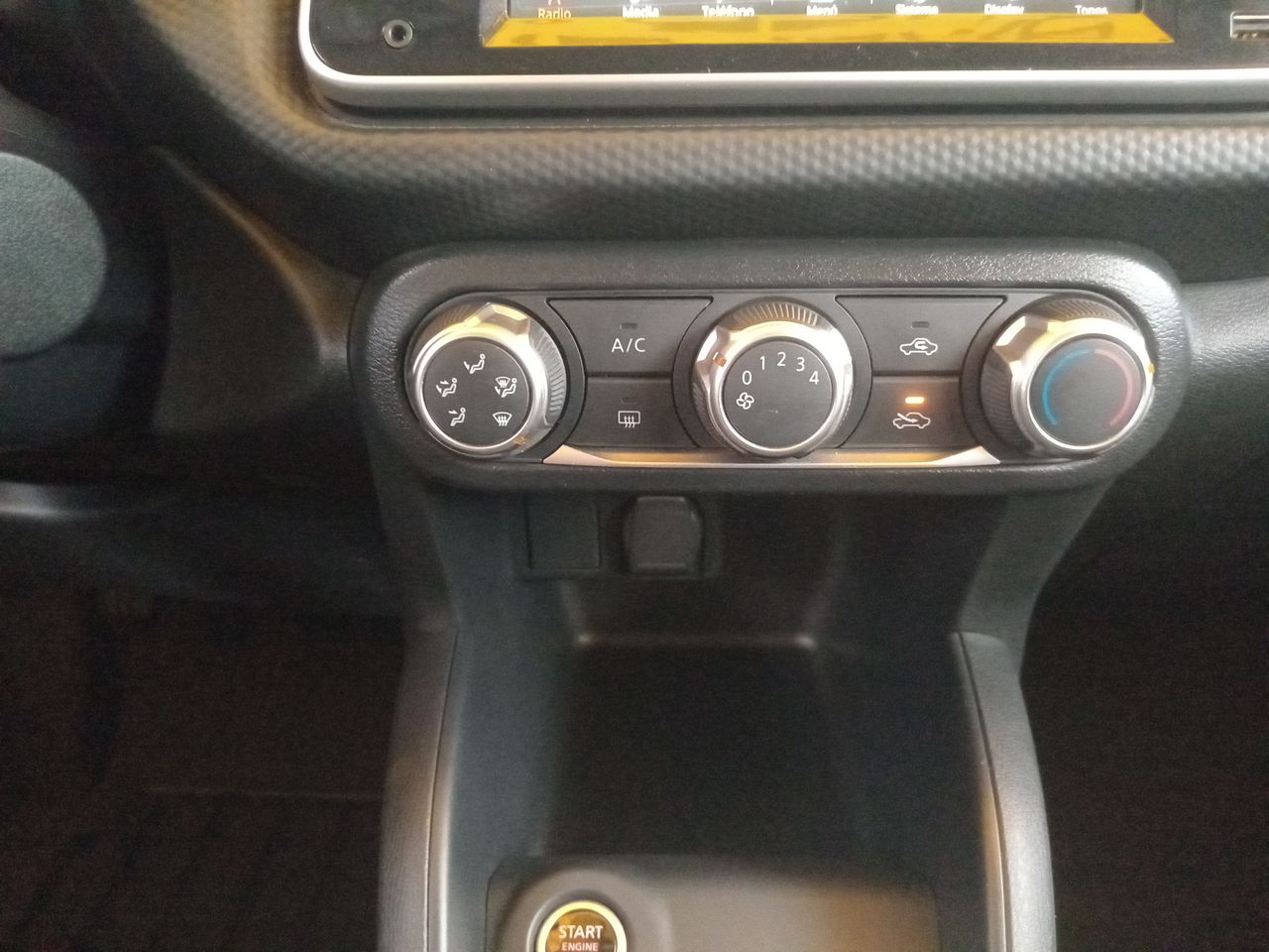 NISSAN - 29