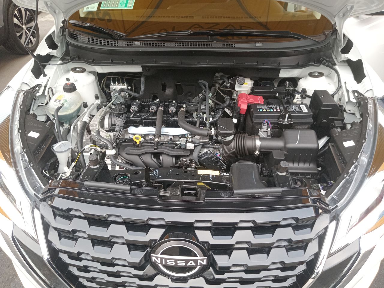 NISSAN - 18