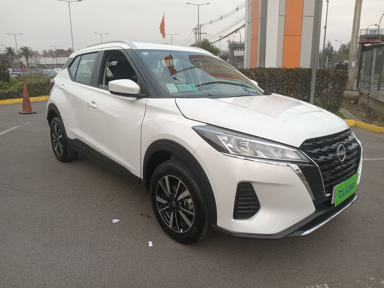 NISSAN - 1