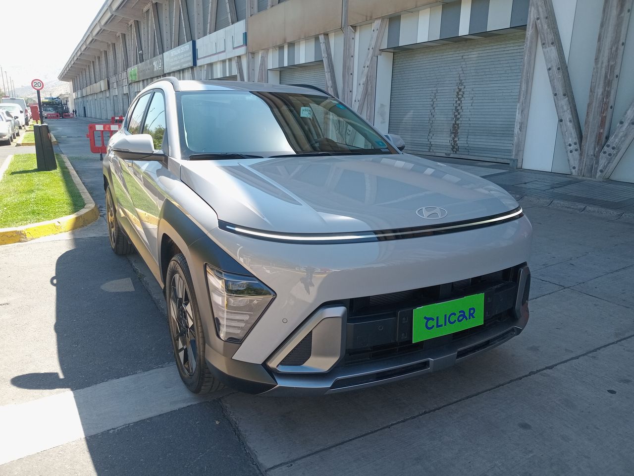 HYUNDAI - 1