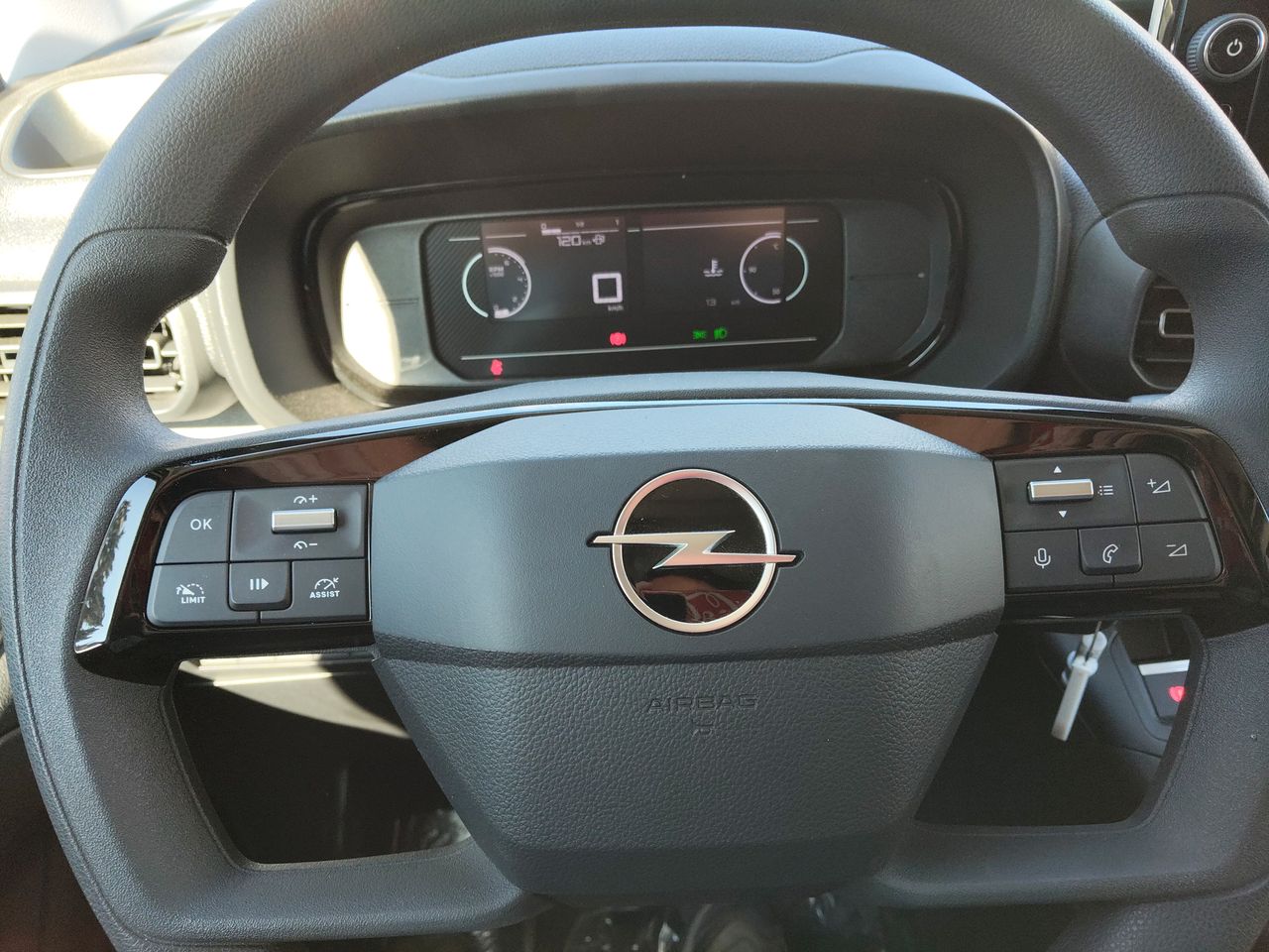 OPEL - 27