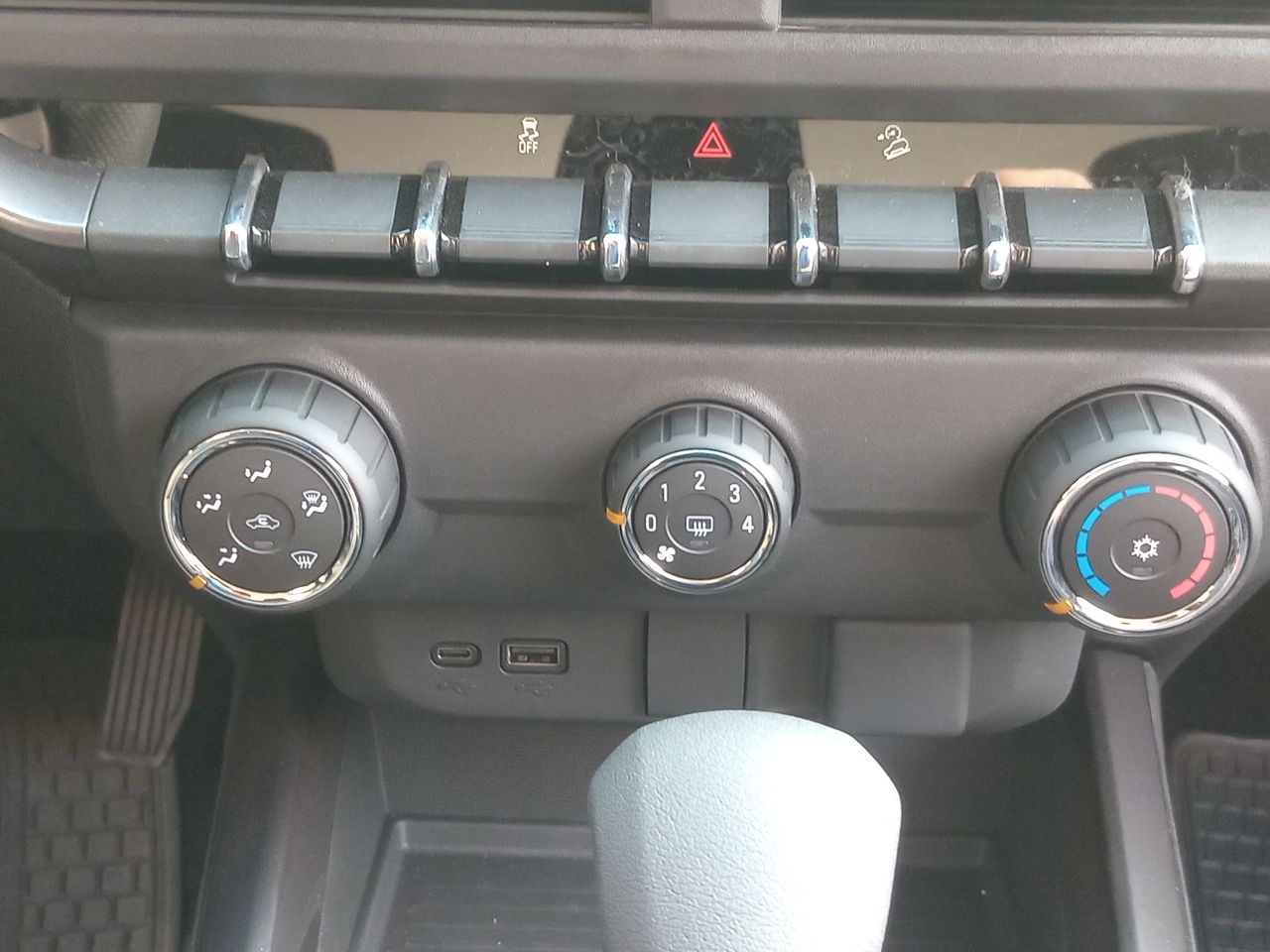 CHEVROLET - 30