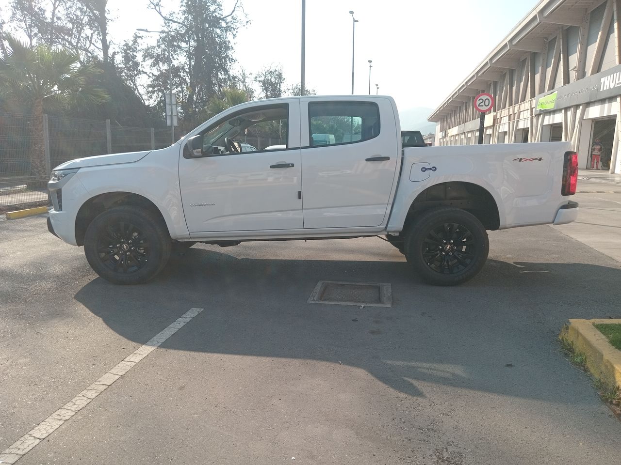 CHEVROLET - 4