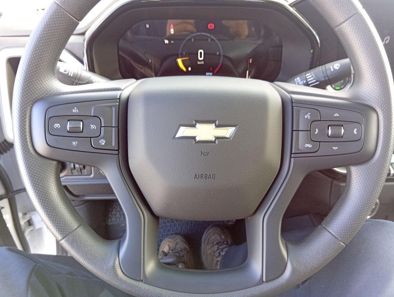 CHEVROLET - 23