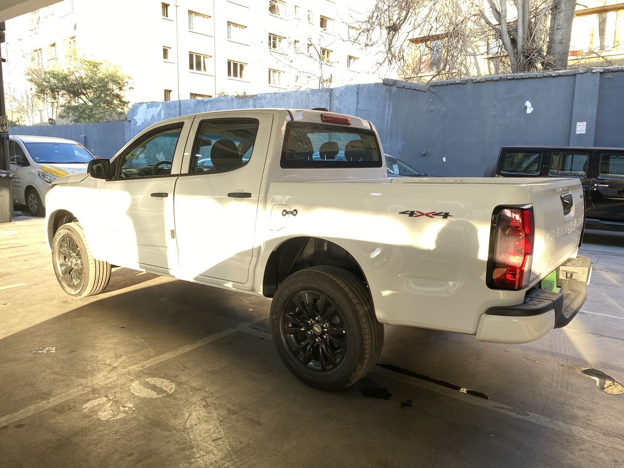 CHEVROLET - 4