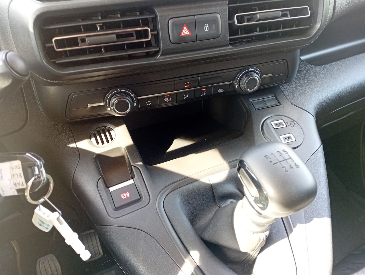 PEUGEOT - 22