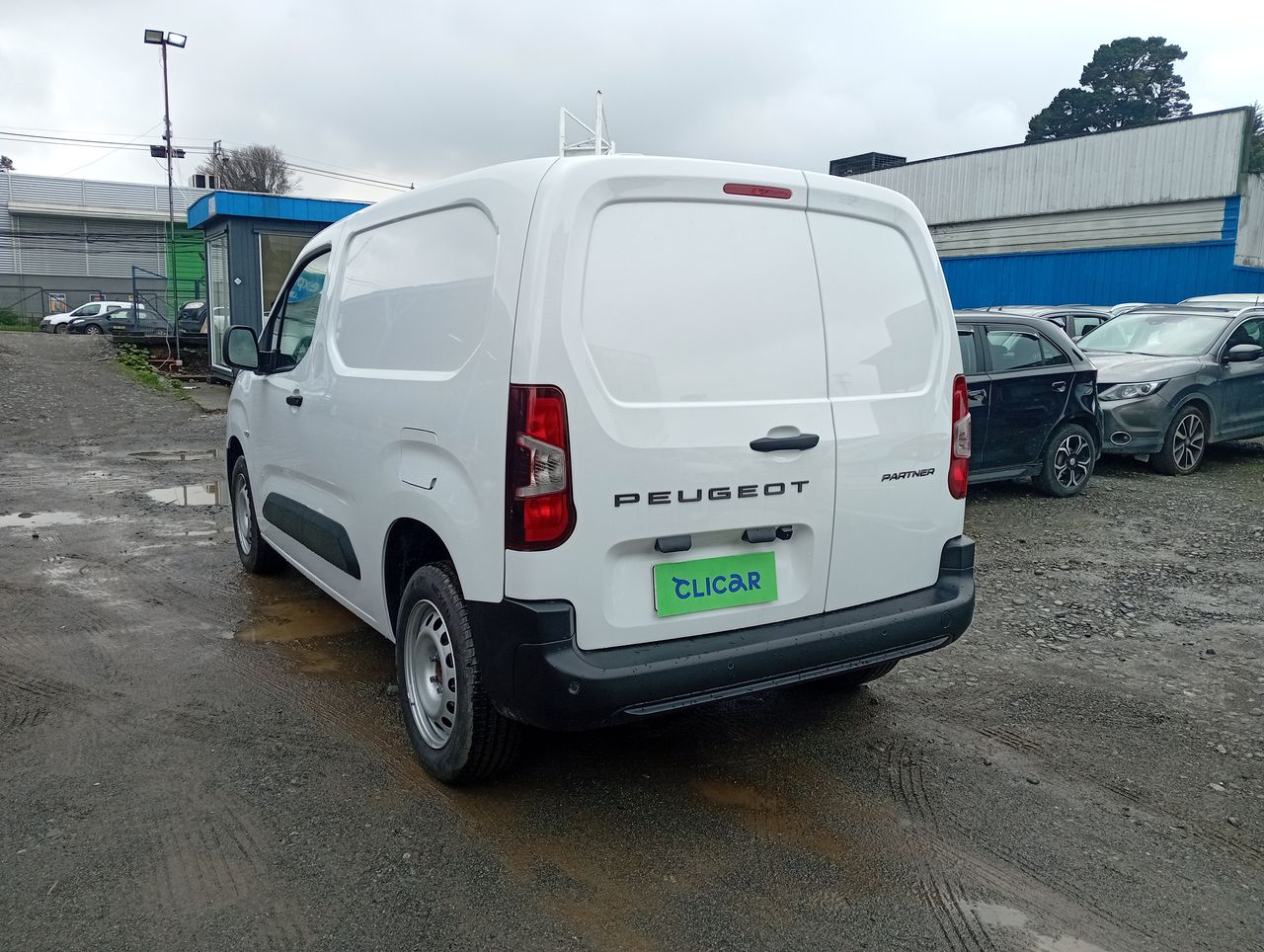 PEUGEOT - 5