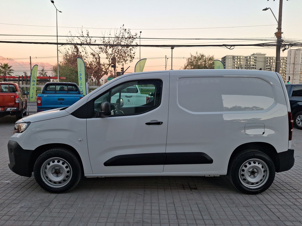 PEUGEOT - 4