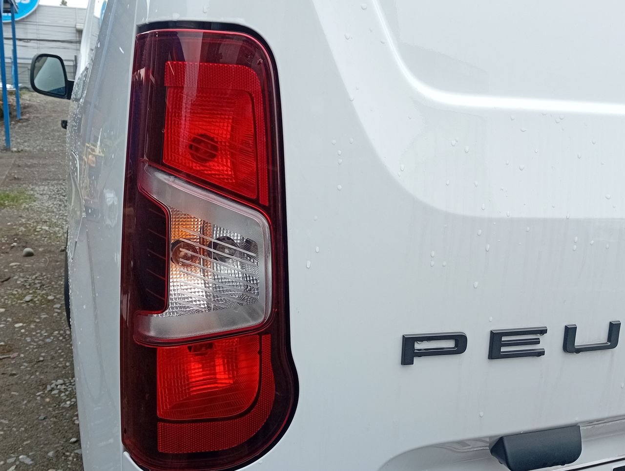 PEUGEOT - 21