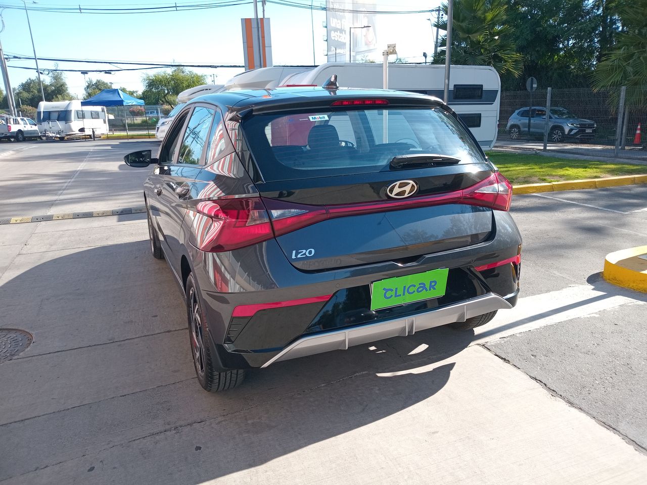 HYUNDAI - 6
