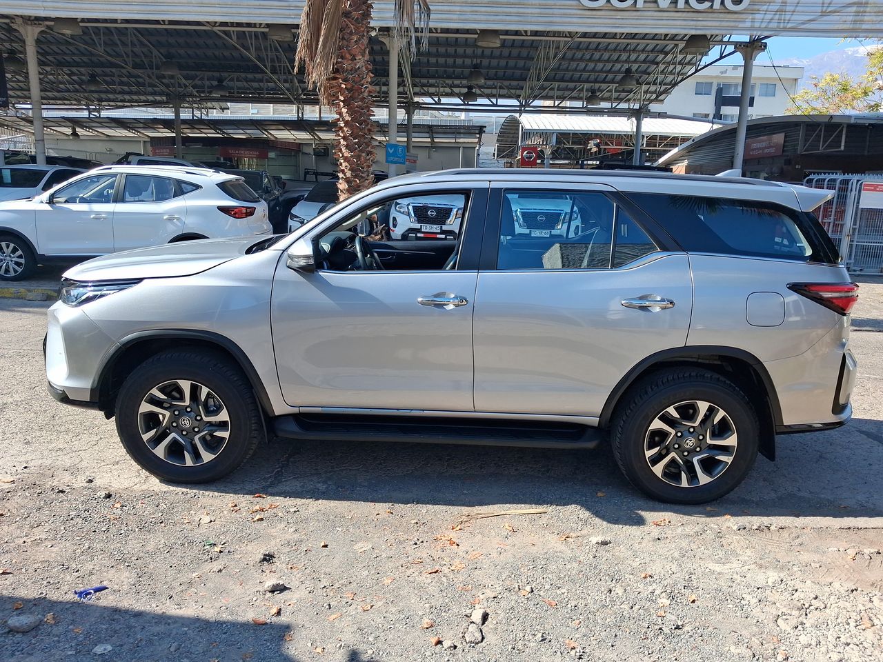 TOYOTA - 4