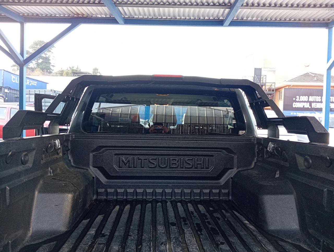 MITSUBISHI - 13
