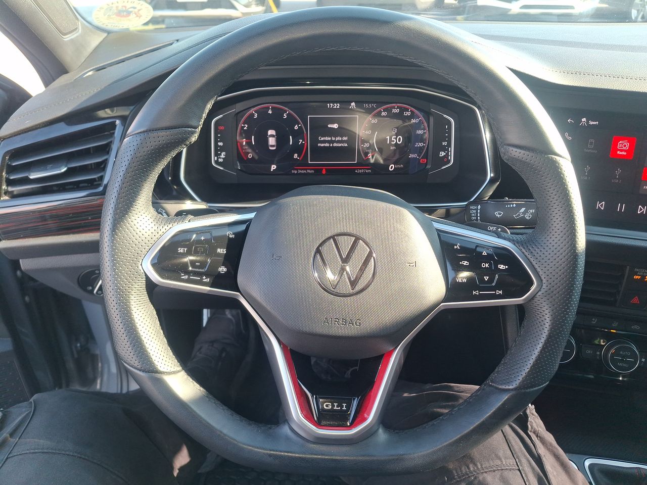 Volkswagen Jetta — foto 23 de 30