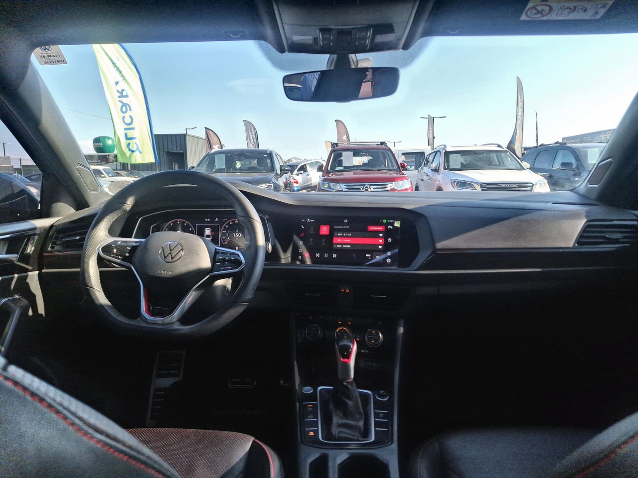 Volkswagen Jetta — foto 10 de 30
