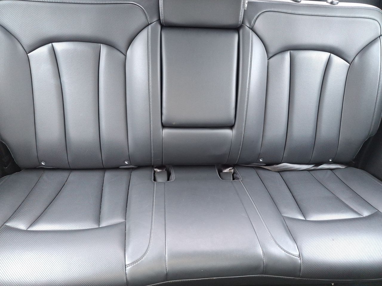 SSANGYONG - 26