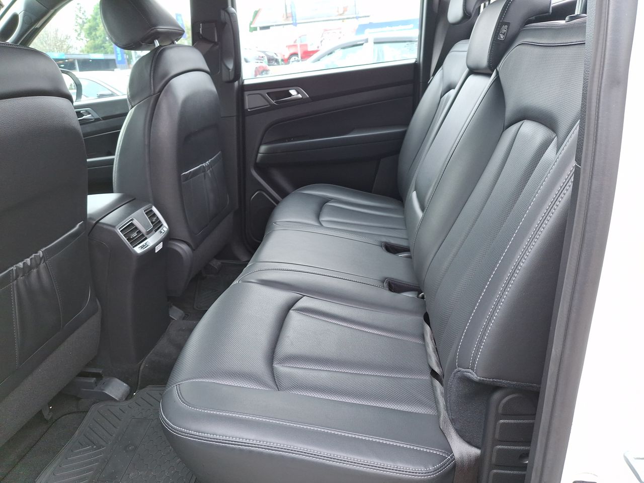 SSANGYONG - 2