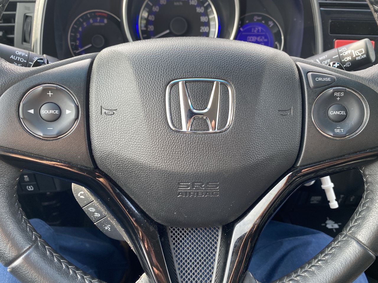 Honda WR-V — foto 19 de 27
