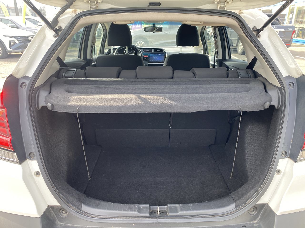 Honda WR-V — foto 14 de 27