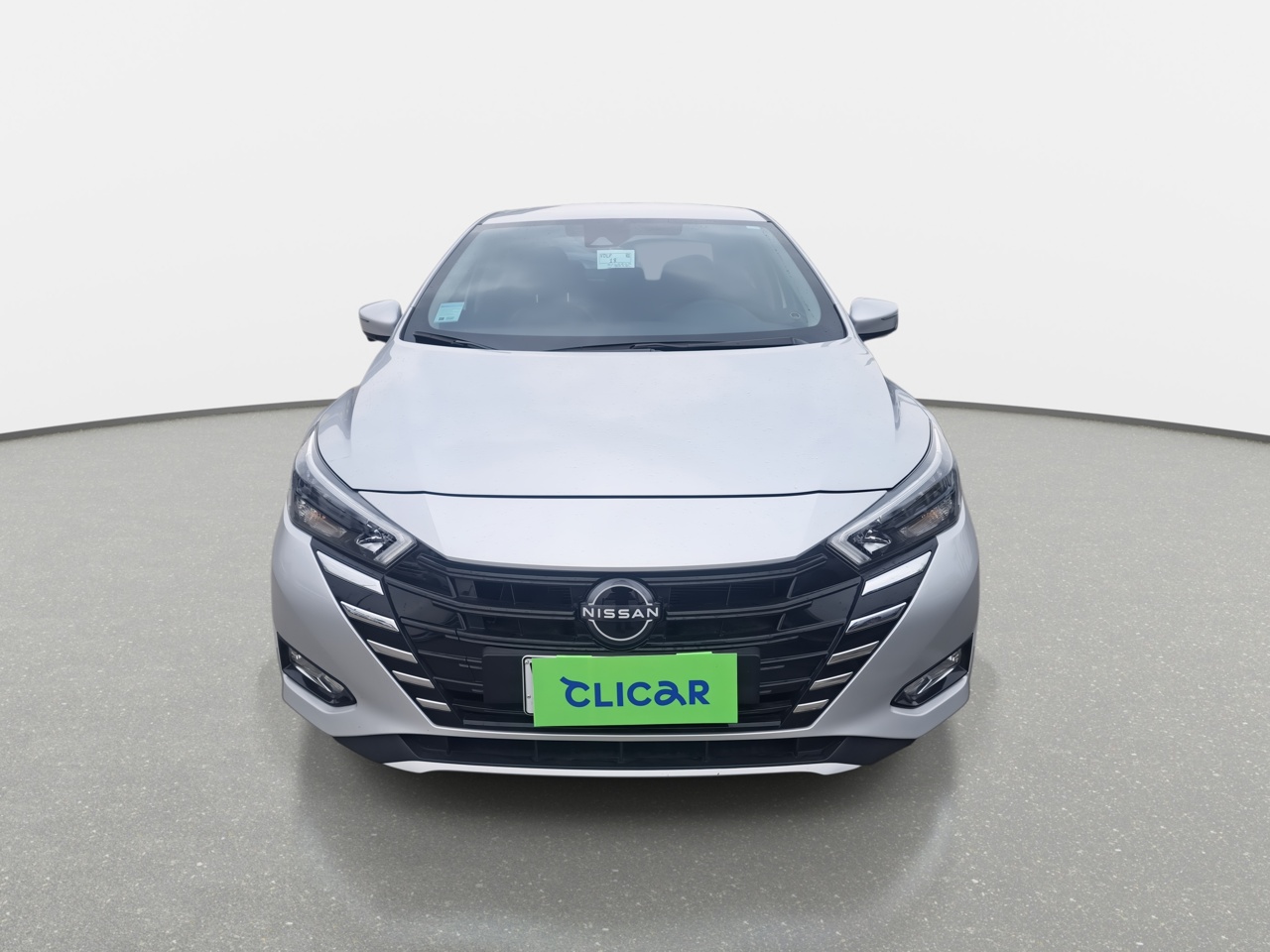 NISSAN - 2