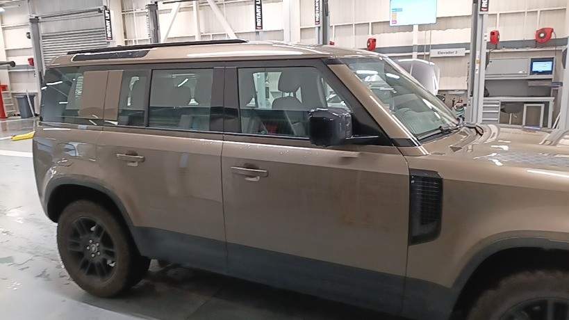 LAND ROVER - 3