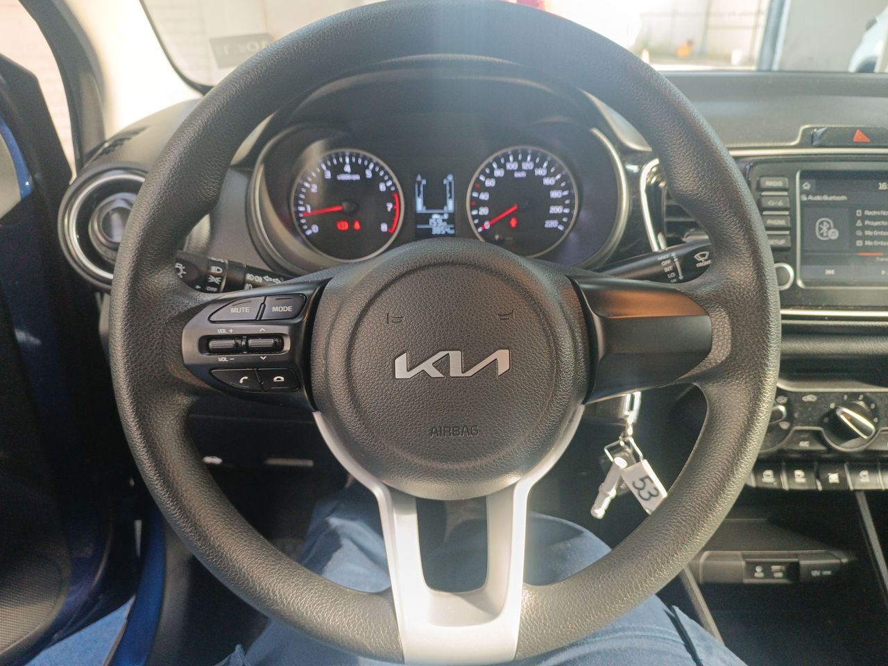 KIA - 24