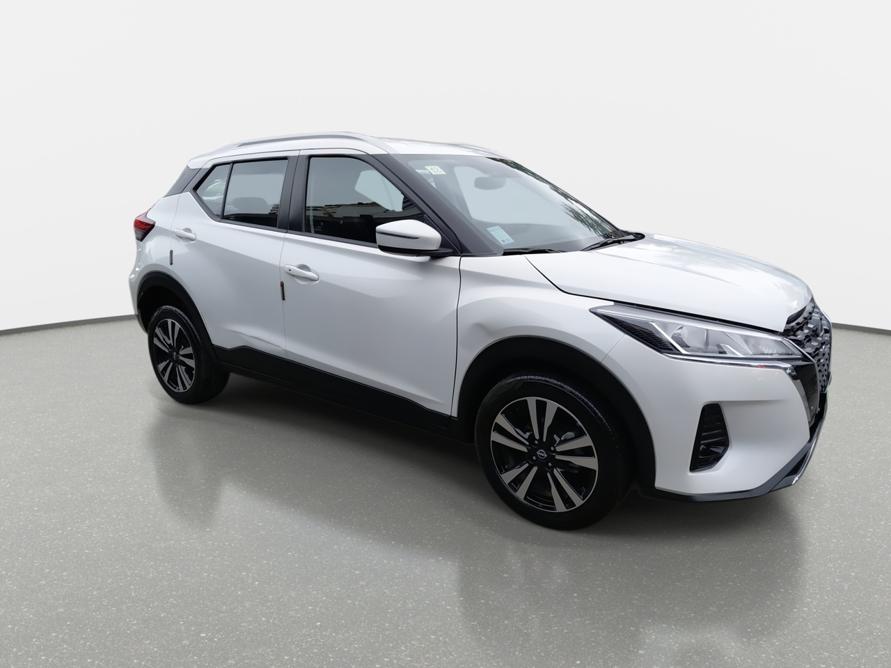 NISSAN - 1