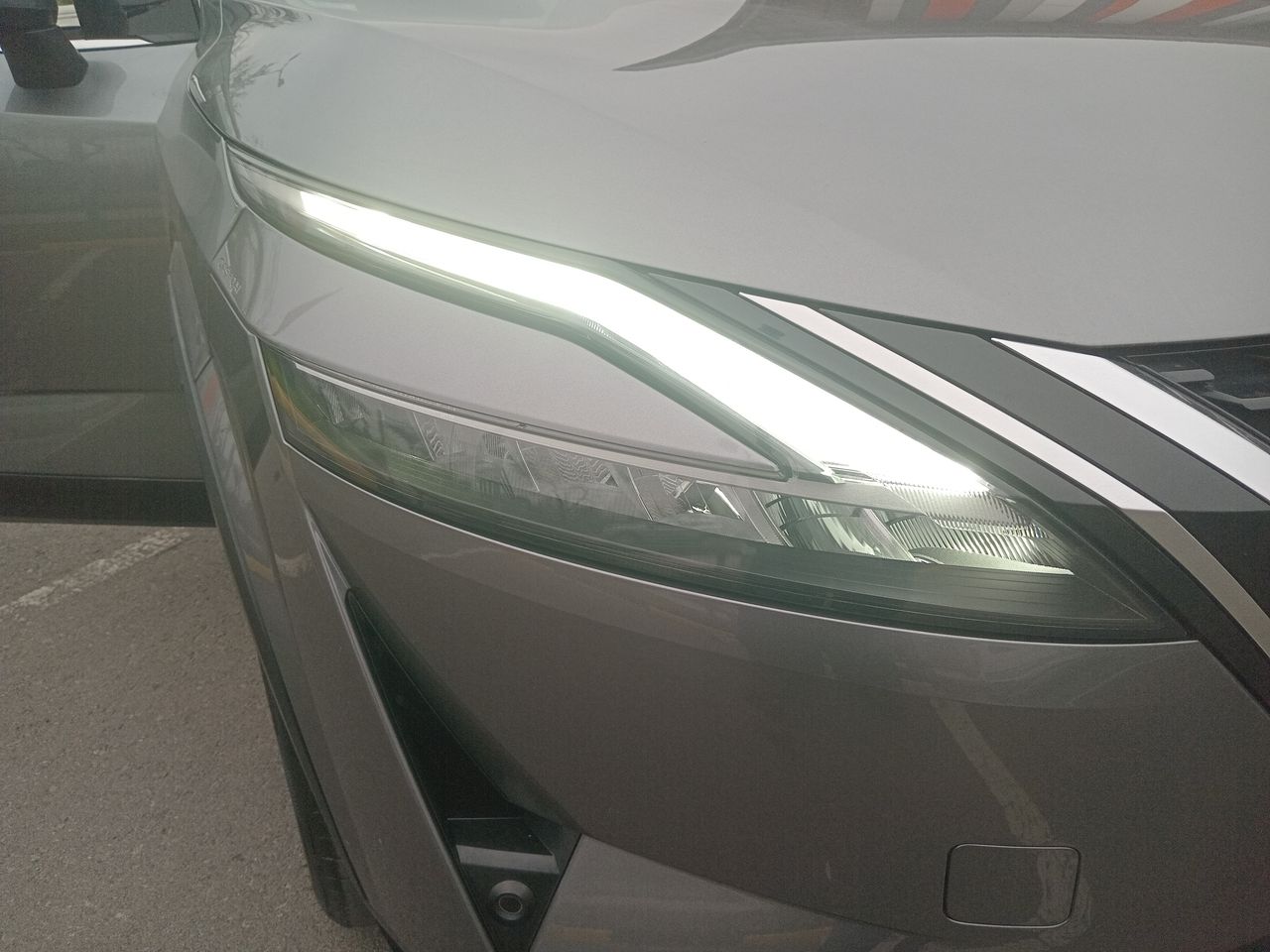 NISSAN - 18