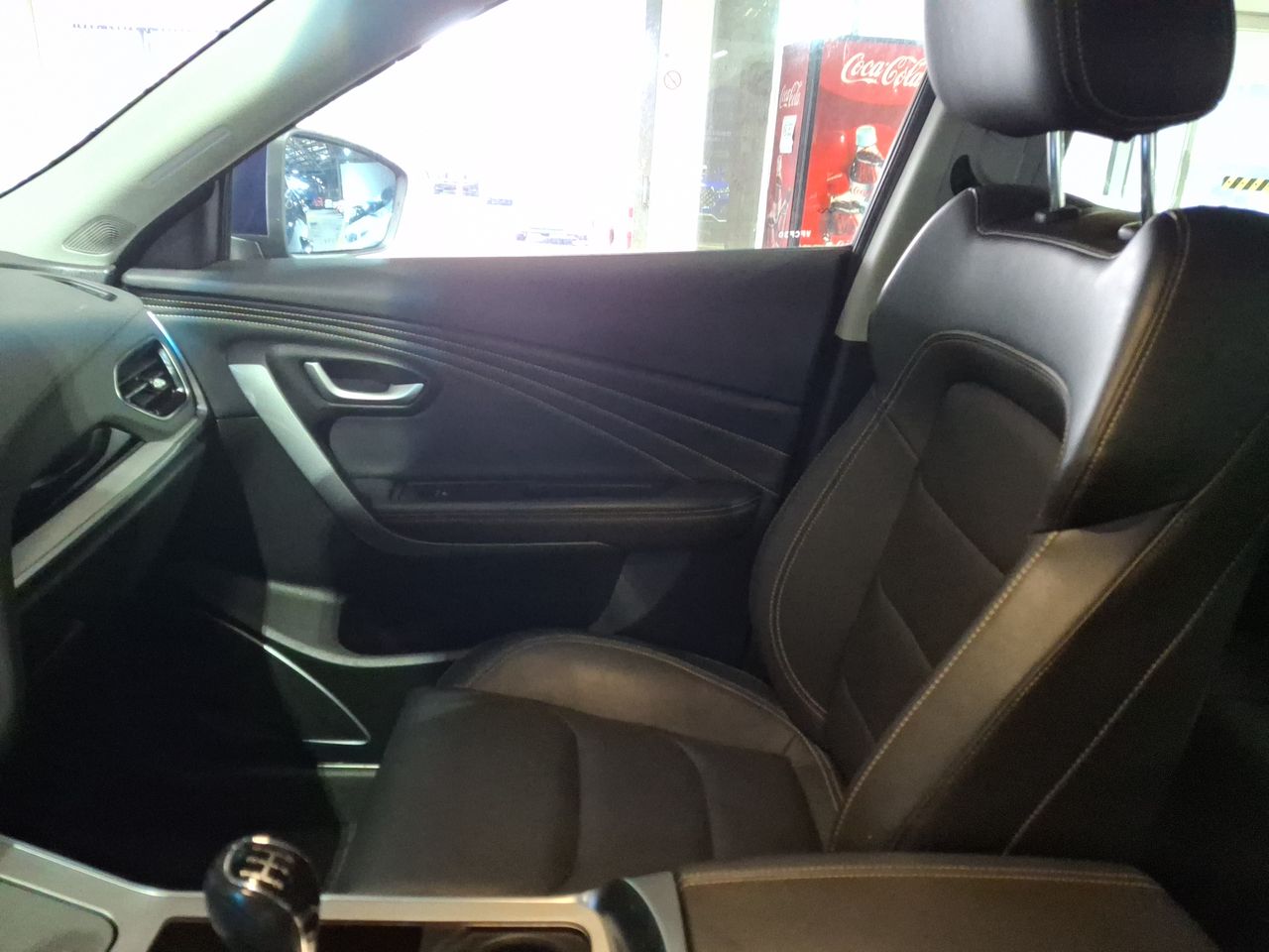 Jetour X70 — foto 34 de 37